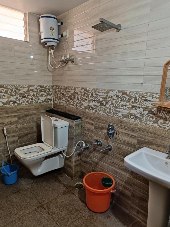 Sri Vishnu Krupa Lodging Belur  Zewnętrze zdjęcie