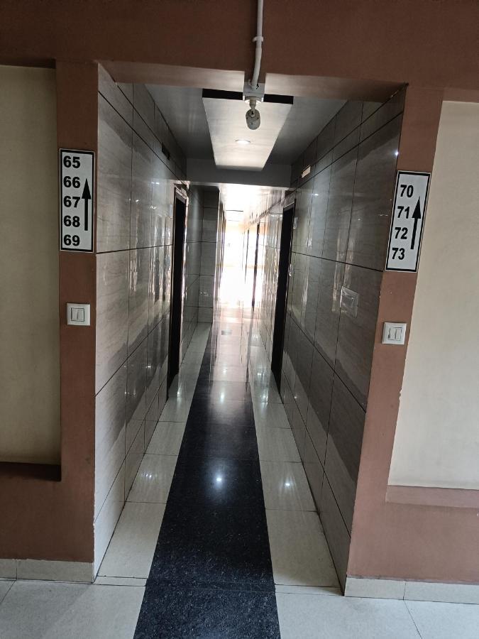 Sri Vishnu Krupa Lodging Belur  Zewnętrze zdjęcie